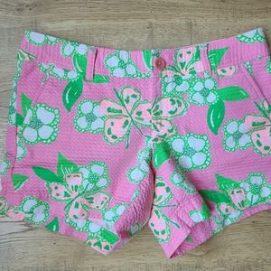 Lilly Pulitzer Pink Butterfly Callahan shorts size 4 EUC